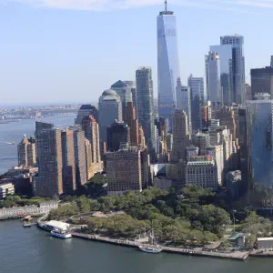 images/BatteryPark New York Skyline.webp
